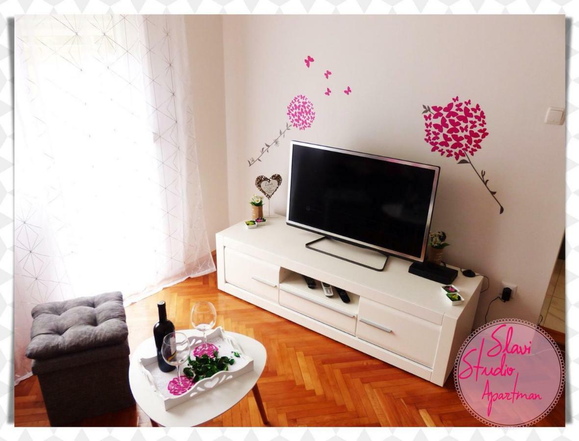 Studio Apartment Slavi Pula Exterior photo
