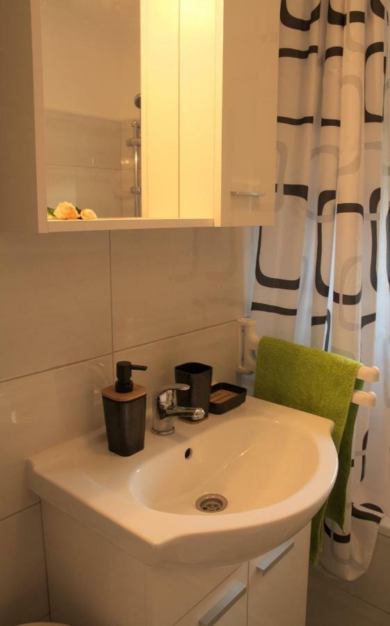 Studio Apartment Slavi Pula Exterior photo