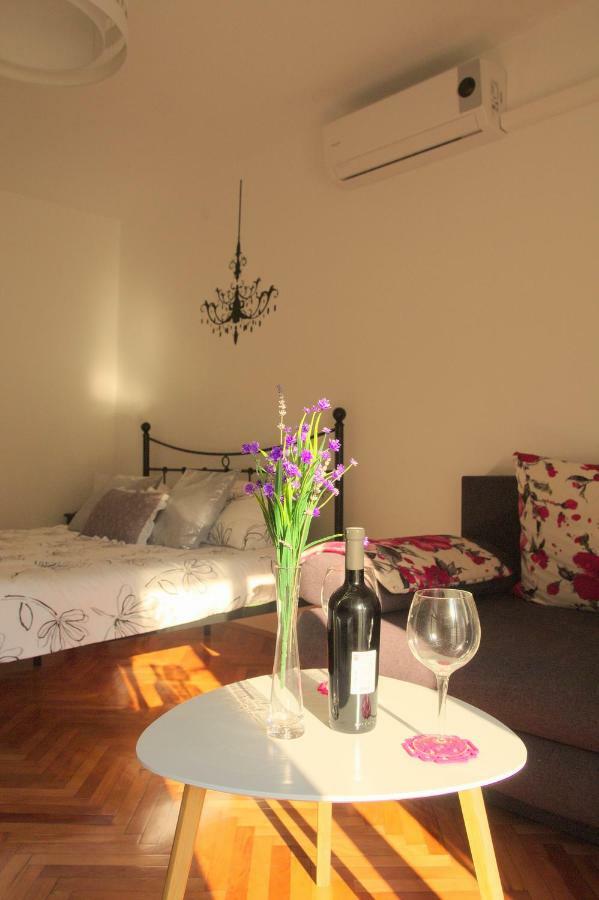 Studio Apartment Slavi Pula Exterior photo